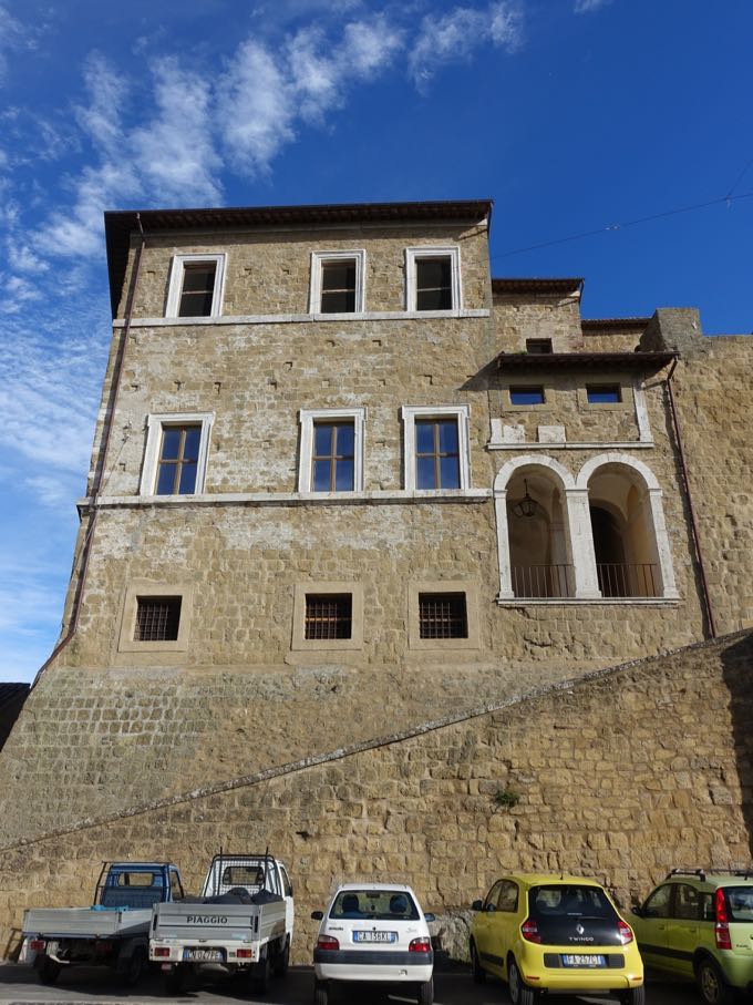 Palazzo Farnese, Ischia di Castro