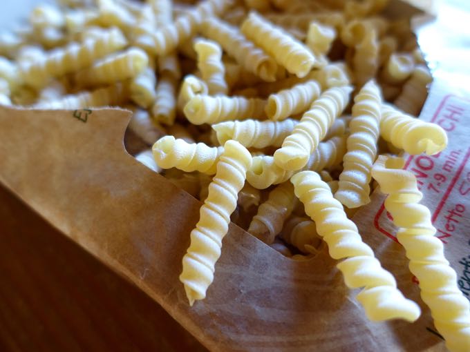 Cannolicchi pasta