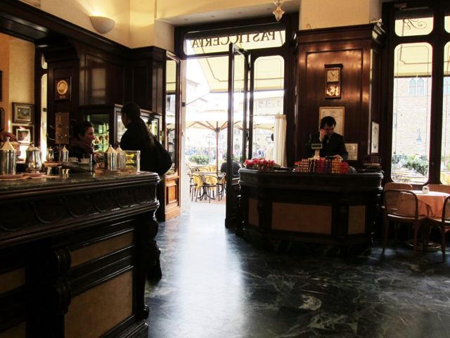 Cafe Rivoire, Florence www.ElizabethMinchilliInRome.com