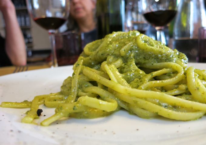 Linguine con Pesto, Tripperia il Magazzino, Florence, Elizabeth Minchilli